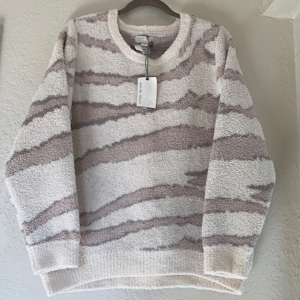 Barefoot Dreams Cozy Chic Seaside Crew Neck Pullover Sweater.